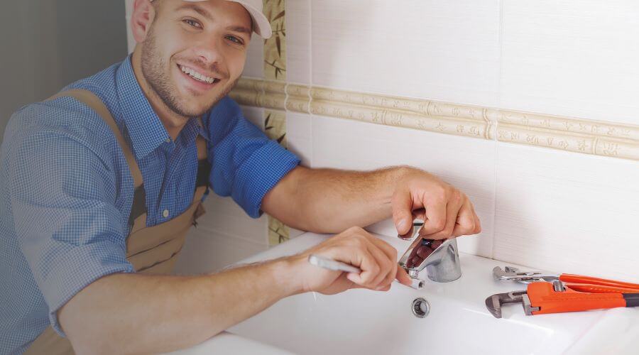 Kitchen Faucet Repair Service in Oak Park, IL